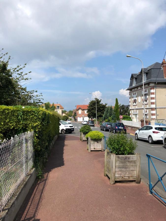 Villa Casa Parcului Villers-sur-Mer Esterno foto